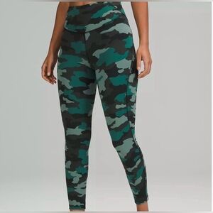 Lululemon Base Pace HR Tight
25"